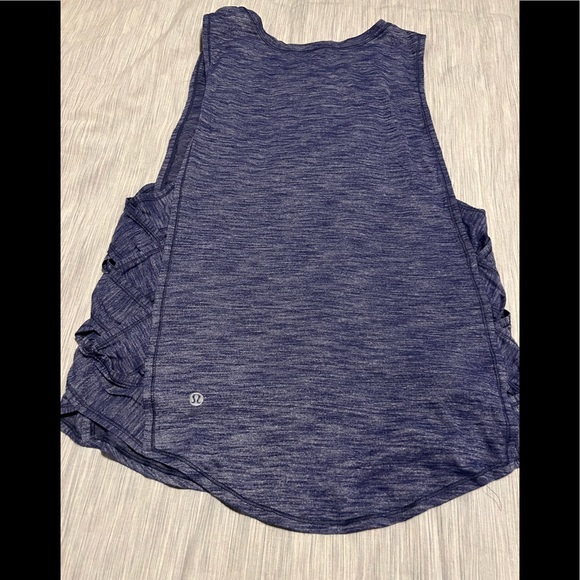Lululemon Muscle Tank - Picture 2 of 3